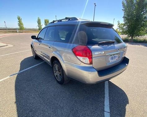 Gray 2009 Subaru Outback 2.5 i Limited