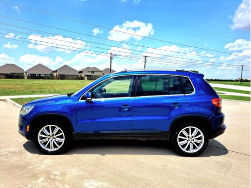 2009 Volkswagen Tiguan SEL