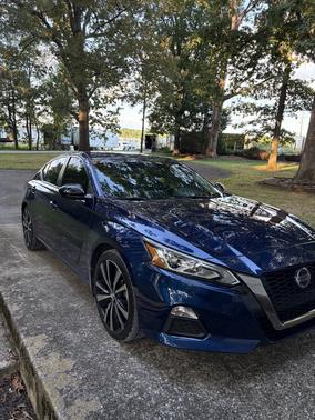 2020 Nissan Altima 2.5 SR