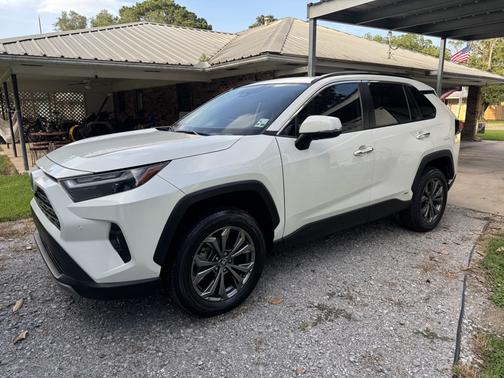 White 2022 Toyota RAV4 Hybrid Limited