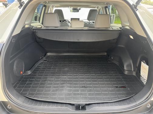 White 2022 Toyota RAV4 Hybrid Limited