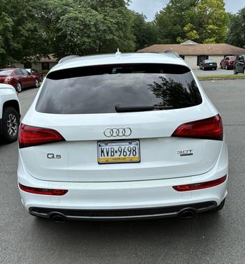 White 2017 Audi Q5 3.0T Premium Plus