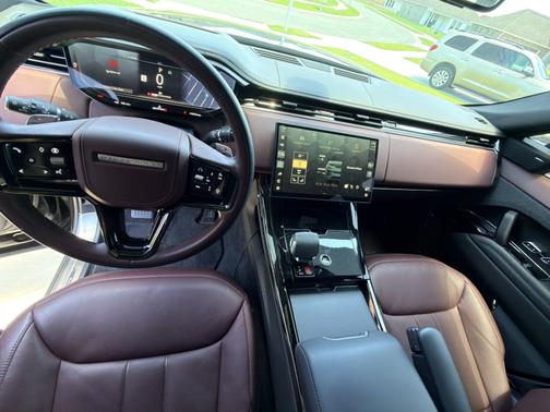 Black 2024 Land Rover Range Rover Sport P400 SE Dynamic