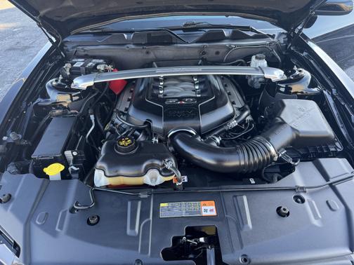2013 Ford Mustang GT Premium