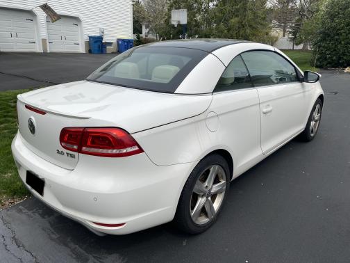 2012 Volkswagen Eos Lux