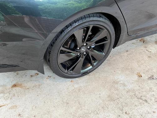 Green 2023 Genesis G70 2.0T