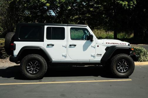 White 2024 Jeep Wrangler Rubicon