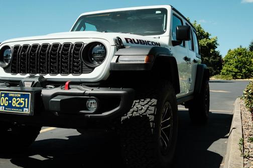 White 2024 Jeep Wrangler Rubicon