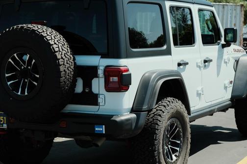 White 2024 Jeep Wrangler Rubicon