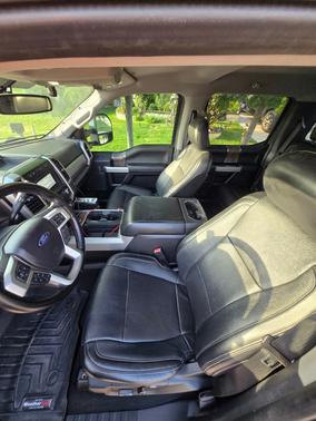 Gray 2019 Ford F-250 Lariat