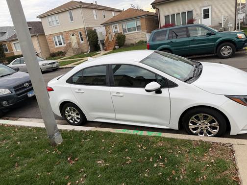 White 2021 Toyota Corolla LE