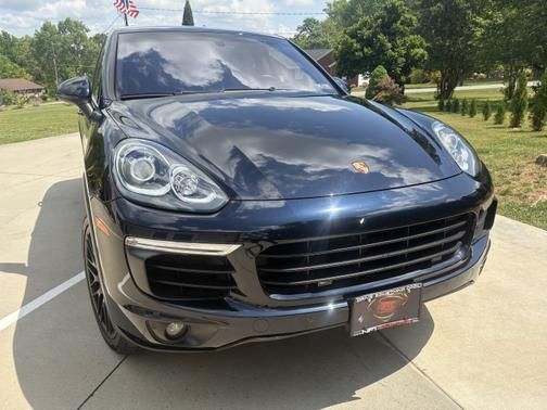 2017 Porsche Cayenne E-Hybrid S