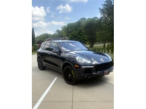 2017 Porsche Cayenne E-Hybrid S