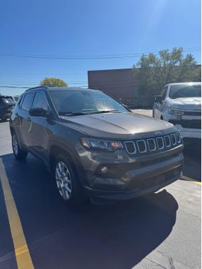 2024 Jeep Compass Latitude Lux