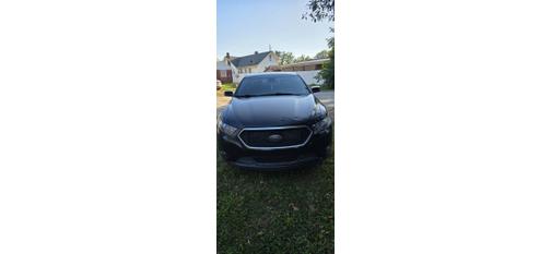 Black 2016 Ford Taurus SHO