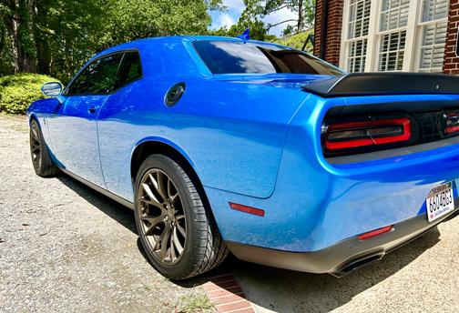2015 Dodge Challenger SRT Hellcat