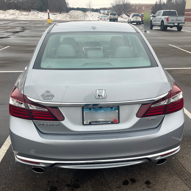 2017 Honda Accord EX-L w/Navigation & Honda Sensing
