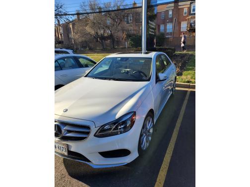 Photo 3 of 16 of 2015 Mercedes-Benz E-Class E 350 4MATIC