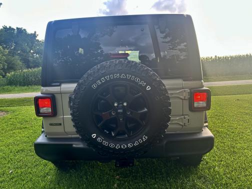 2022 Jeep Wrangler Unlimited Willys