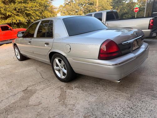 Silver 2007 Mercury Grand Marquis LS