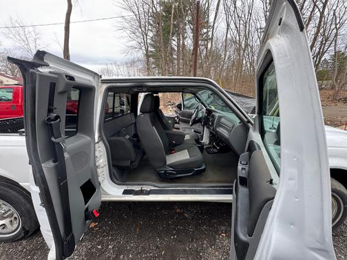 White 2010 Ford Ranger Sport