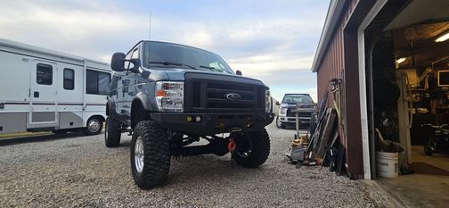 2014 Ford E350 Super Duty Cargo