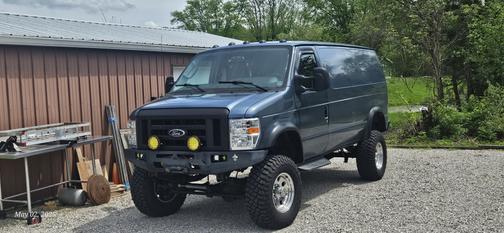2014 Ford E350 Super Duty Cargo