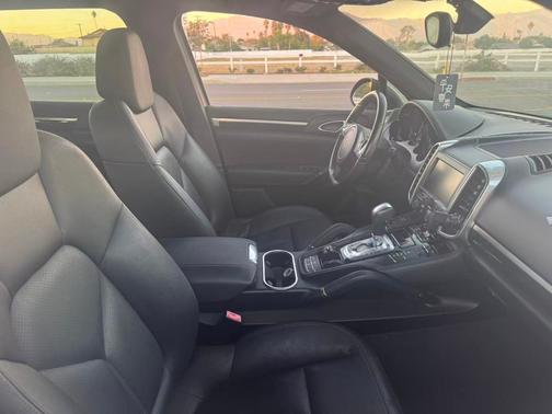 Black 2012 Porsche Cayenne Cayenne
