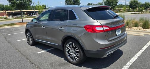 Gray 2016 Lincoln MKX Reserve