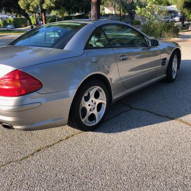 2005 Mercedes-Benz SL-Class SL500 Roadster