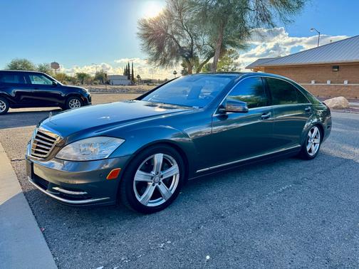 2010 Mercedes-Benz S-Class S 550