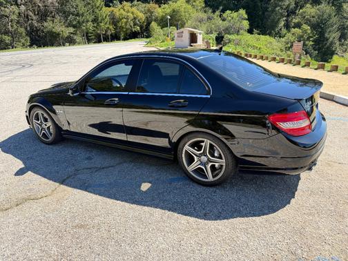 2010 Mercedes-Benz C-Class C 63 AMG