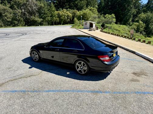 2010 Mercedes-Benz C-Class C 63 AMG