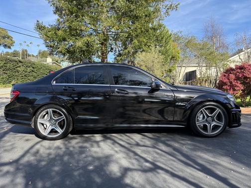 2010 Mercedes-Benz C-Class C 63 AMG