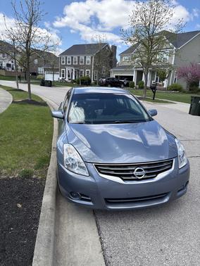Gray 2012 Nissan Altima 2.5 S