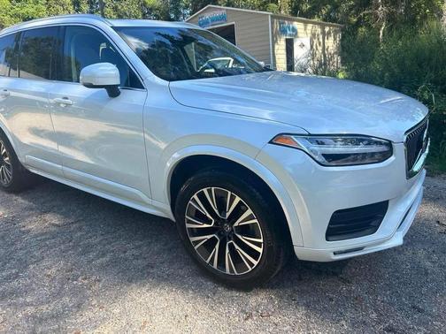 White 2024 Volvo XC90 B6 Plus Bright Theme 7 Passenger