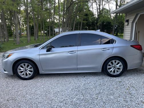 2016 Subaru Legacy 2.5i Premium