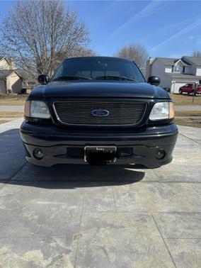 2001 Ford F-150 Harley-Davidson Crew Cab