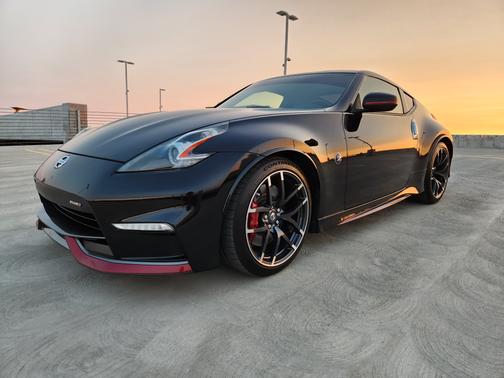 2017 Nissan 370Z NISMO