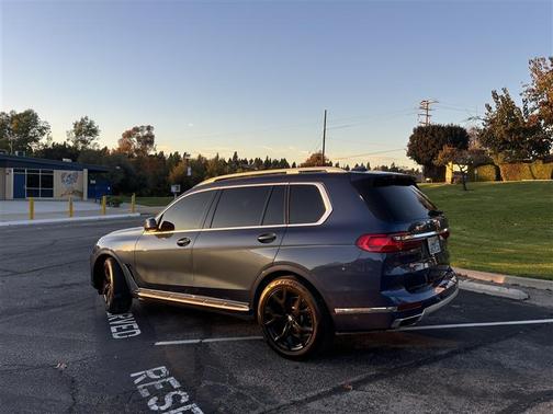 2020 BMW X7 xDrive40i