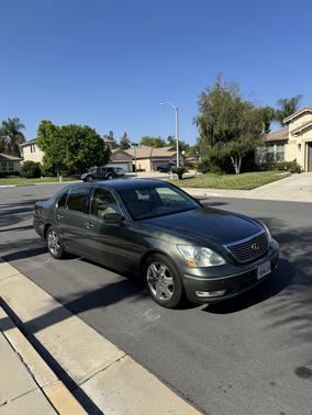 2004 Lexus LS 430 Base