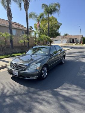 2004 Lexus LS 430 Base