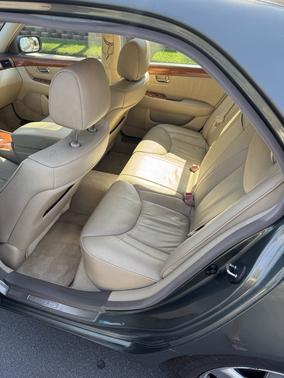 2004 Lexus LS 430 Base