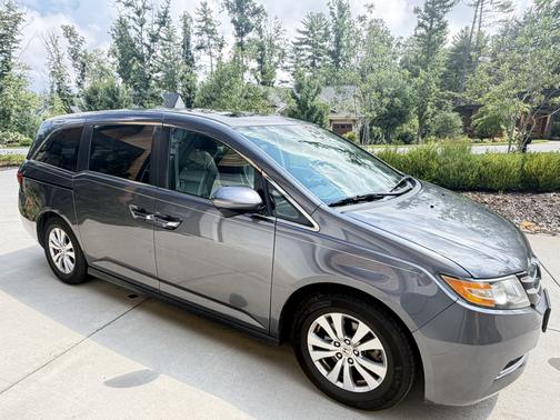 Gray 2016 Honda Odyssey EX-L