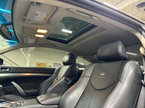 Gray 2012 INFINITI G37 x