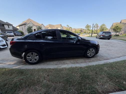 Blue 2014 Chevrolet Cruze LS