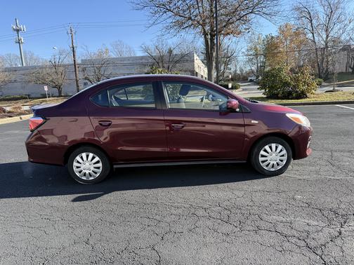 2022 Mitsubishi Mirage G4 ES