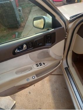 1997 Lincoln Continental Base