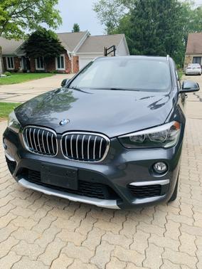 Photo 2 of 9 of 2016 BMW X1 xDrive 28i