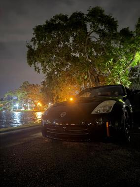 Black 2006 Nissan 350Z Enthusiast